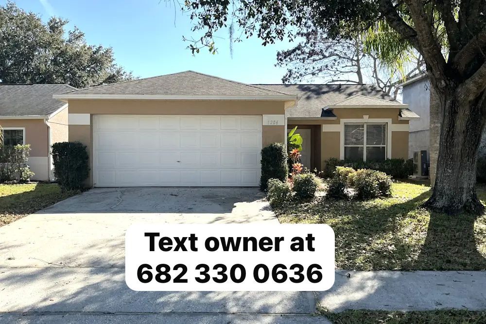 1235 Whitewood Way in Clermont, FL - Building Photo