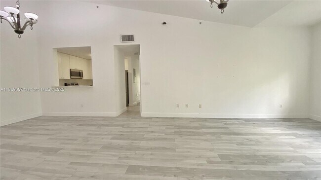 property at 2941 Riverside Dr