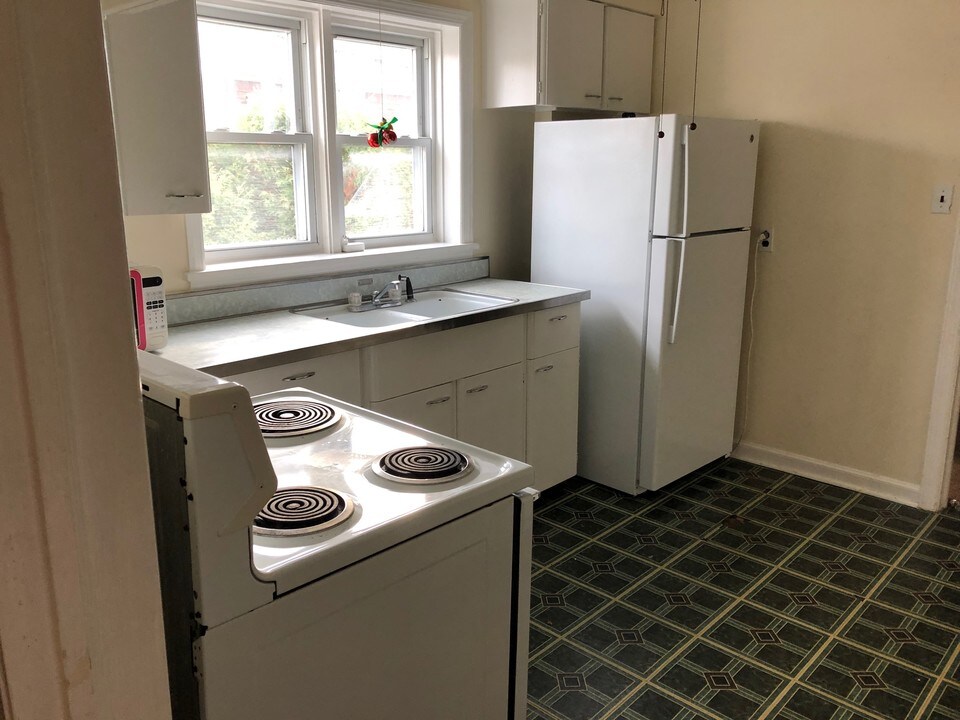 211 S Green St in Crawfordsville, IN - Building Photo