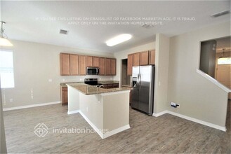 828 Bainbridge Loop in Winter Garden, FL - Building Photo - Building Photo