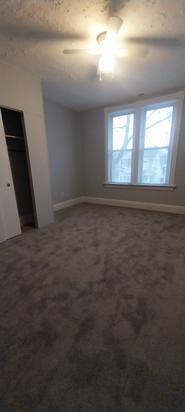 property at 515 N 6th St