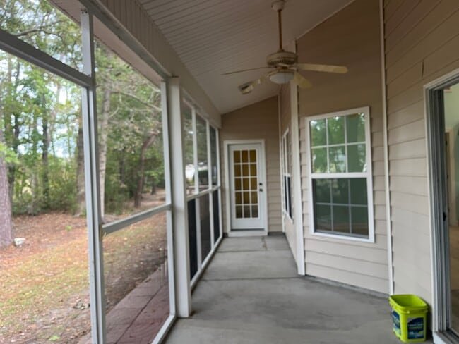 4502 Firethorne Dr in Murrells Inlet, SC - Building Photo - Building Photo