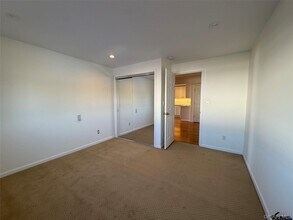 505 S Main St in Freeport, NY - Building Photo - Building Photo