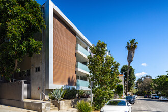 Brentwood Savoy in Los Angeles, CA - Building Photo - Building Photo