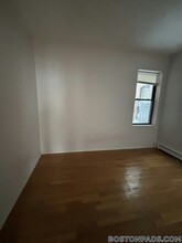 67 S Huntington Ave in Boston, MA - Building Photo - Building Photo