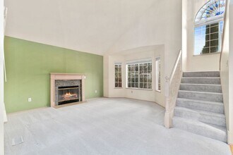 13436 NE 69th Way in Redmond, WA - Building Photo - Building Photo