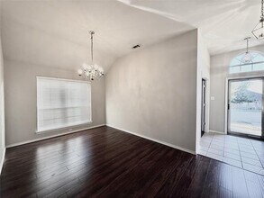 8832 Fayetteville Dr in Fort Worth, TX - Building Photo - Building Photo