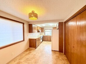 414 W 39th St in Vancouver, WA - Building Photo - Building Photo