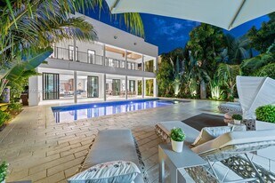 3734 Chase Ave in Miami Beach, FL - Building Photo