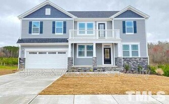132 Montasel Ct in Fuquay Varina, NC - Building Photo