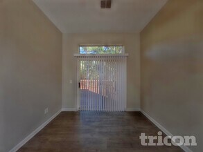 172 Cherry Grove Dr in West Columbia, SC - Building Photo - Building Photo