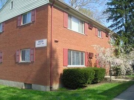 5638 Macey Ave, Unit 4 Apartments