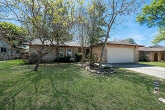 4650 Misty Run Dr in San Antonio, TX - Building Photo - Building Photo