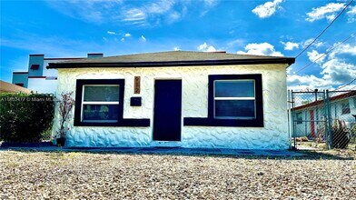 912 NW 2nd St in Fort Lauderdale, FL - Building Photo - Building Photo