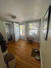 19 Rockview St, Unit 1L in Boston, MA - Building Photo - Building Photo