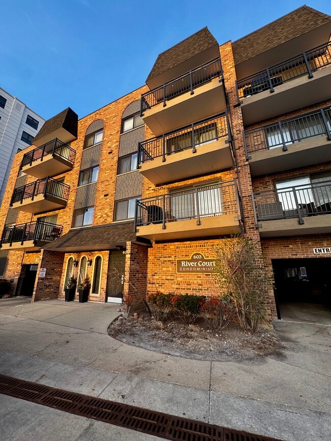 property at 603 S River Rd