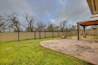 2011 Spreading Bough Ln in Richmond, TX - Building Photo - Building Photo