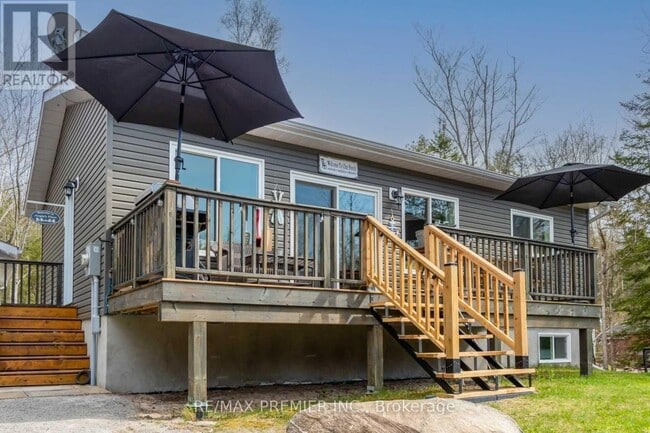 property at 2288 Champlain Rd