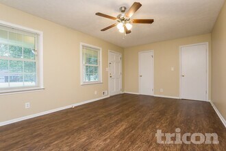 2807 Alamo Pl in Snellville, GA - Building Photo - Building Photo