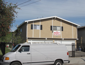 16517 S Denver Ave in Gardena, CA - Building Photo - Building Photo