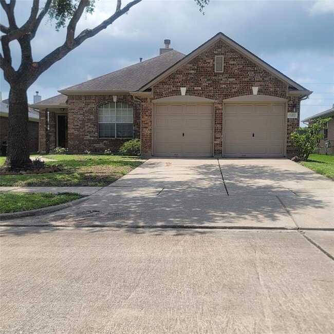 property at 1411 Hunter Ridge Ct