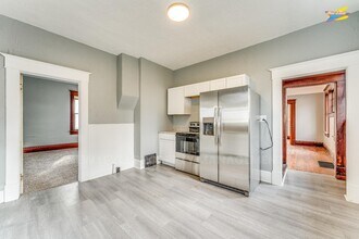 305 N Pennsylvania Ave in Wichita, KS - Building Photo - Building Photo