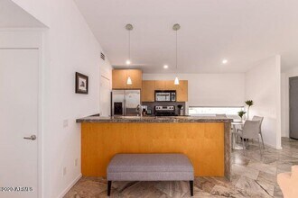 1111 W University Dr-Unit -2027 in Tempe, AZ - Building Photo - Building Photo
