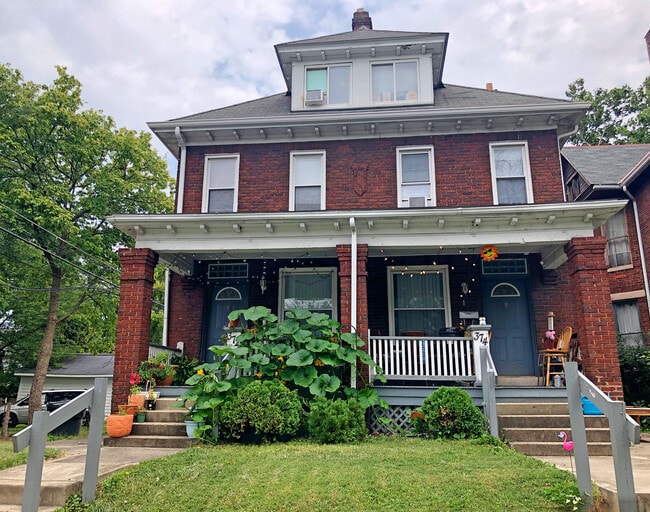 property at 372 E Oakland Ave