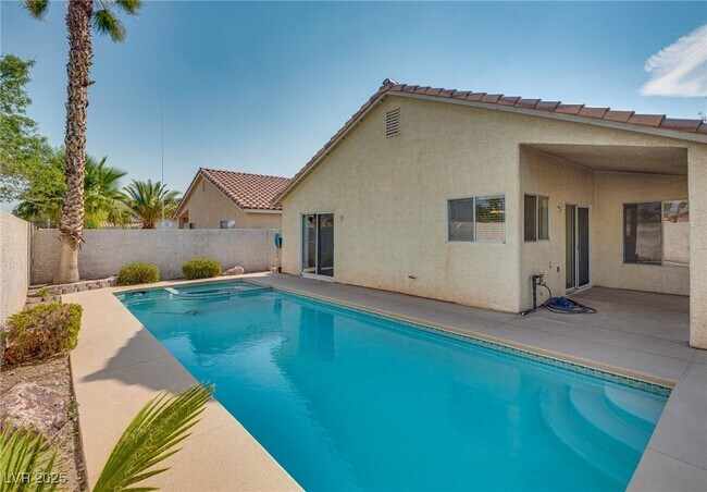 7004 Wonderberry St in Las Vegas, NV - Building Photo - Building Photo