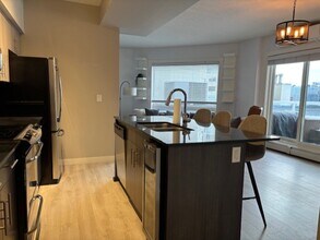 10226-10104 104 Street NW in Edmonton, AB - Building Photo - Building Photo