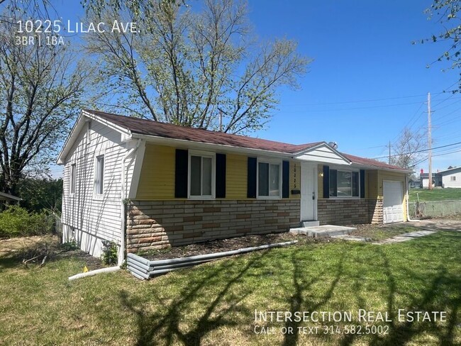 10225 Lilac Ave in St. Louis, MO - Foto de edificio - Building Photo