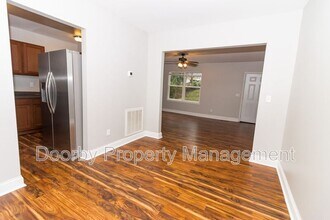 1712 Tunnel Blvd in Chattanooga, TN - Building Photo - Building Photo