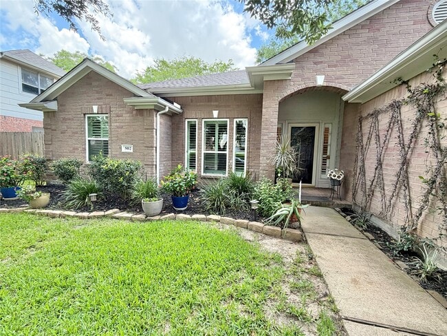 5012 N Nelson Dr