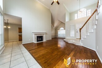14589 Aspen Ct in Addison, TX - Building Photo - Building Photo