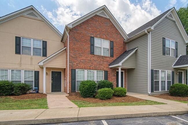 31 Whitfield Way