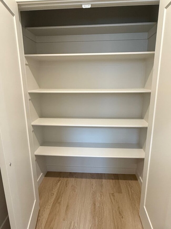 1166 Clifton in North Salt Lake, UT - Building Photo - Building Photo