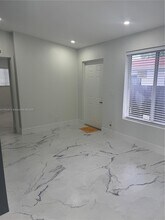 4315 NW 24th Ave in Miami, FL - Building Photo - Building Photo