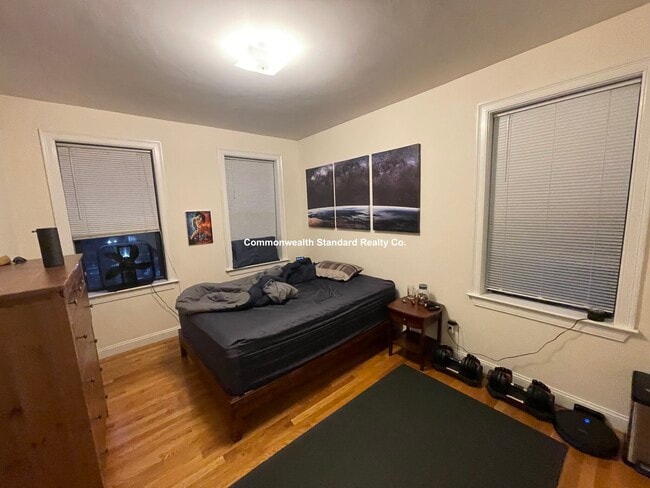 4 Park Vale Ave in Boston, MA - Building Photo - Building Photo