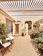 547 Mountain Links Dr in Henderson, NV - Building Photo - Building Photo