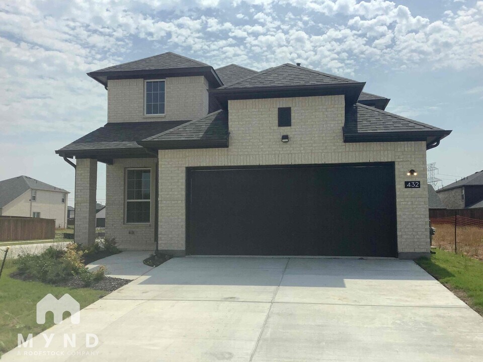 432 Oceania Ln in Seagoville, TX - Building Photo