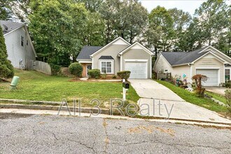 3790 Benjamin Ct SW in Atlanta, GA - Building Photo - Building Photo