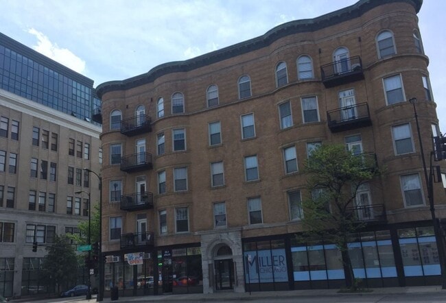 36 S Ashland Ave in Chicago, IL - Building Photo - Building Photo