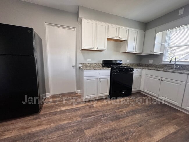 2237 Vermont St in Blue Island, IL - Building Photo - Building Photo