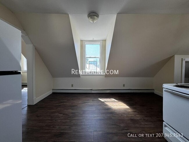 3 Summer St in Waterville, ME - Building Photo - Building Photo