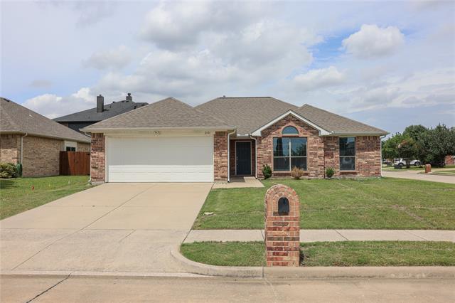 2101 Oakridge Dr in Little Elm, TX - Building Photo
