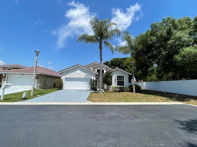 property at 12077 Sunset Point Cir
