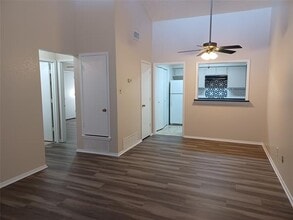 502 Dipert Ct in Arlington, TX - Building Photo - Building Photo