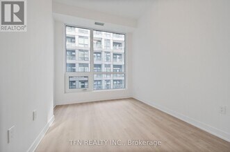 15 Richardson St in Toronto, ON - Building Photo - Building Photo