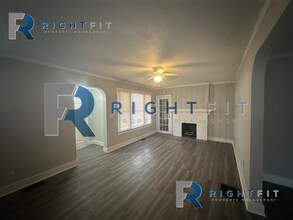 1371 Kingsley Ave in Dayton, OH - Building Photo - Building Photo