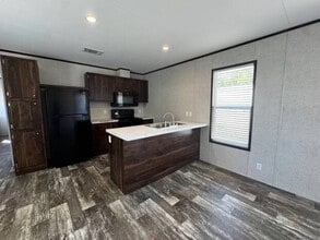 1721 Pinn Rd in San Antonio, TX - Building Photo - Building Photo